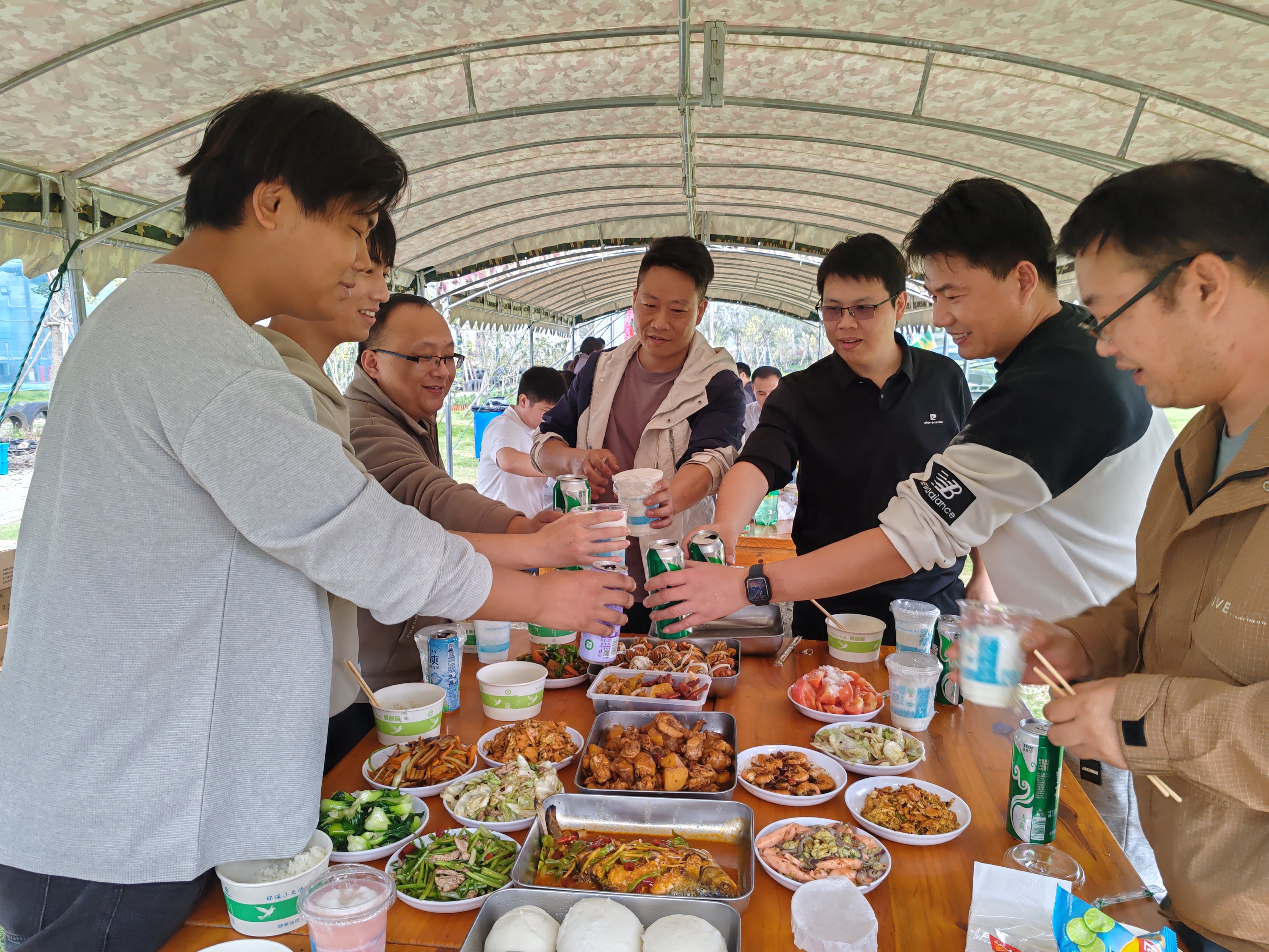 通錦精密2025年金秋迎新戶外團建圓滿舉行 通錦精密2025年金秋迎新戶外團建圓滿舉行